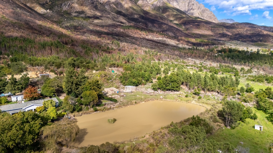 7 Bedroom Property for Sale in Franschhoek Western Cape